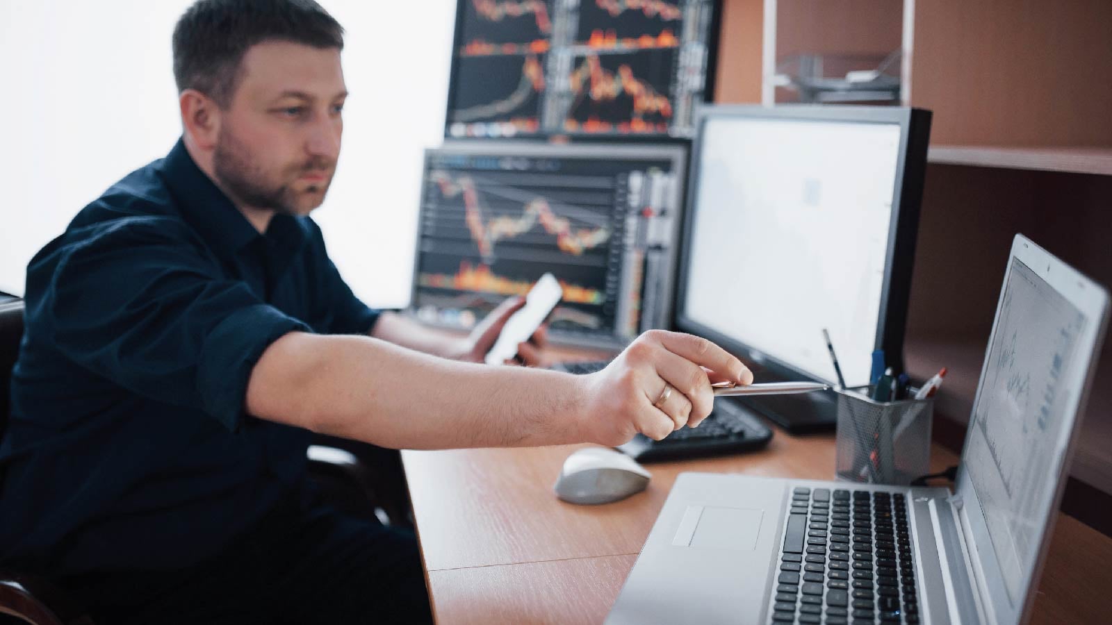 ¿Cómo diseñar una estrategia eficaz de monitoreo de red para tu empresa? 
