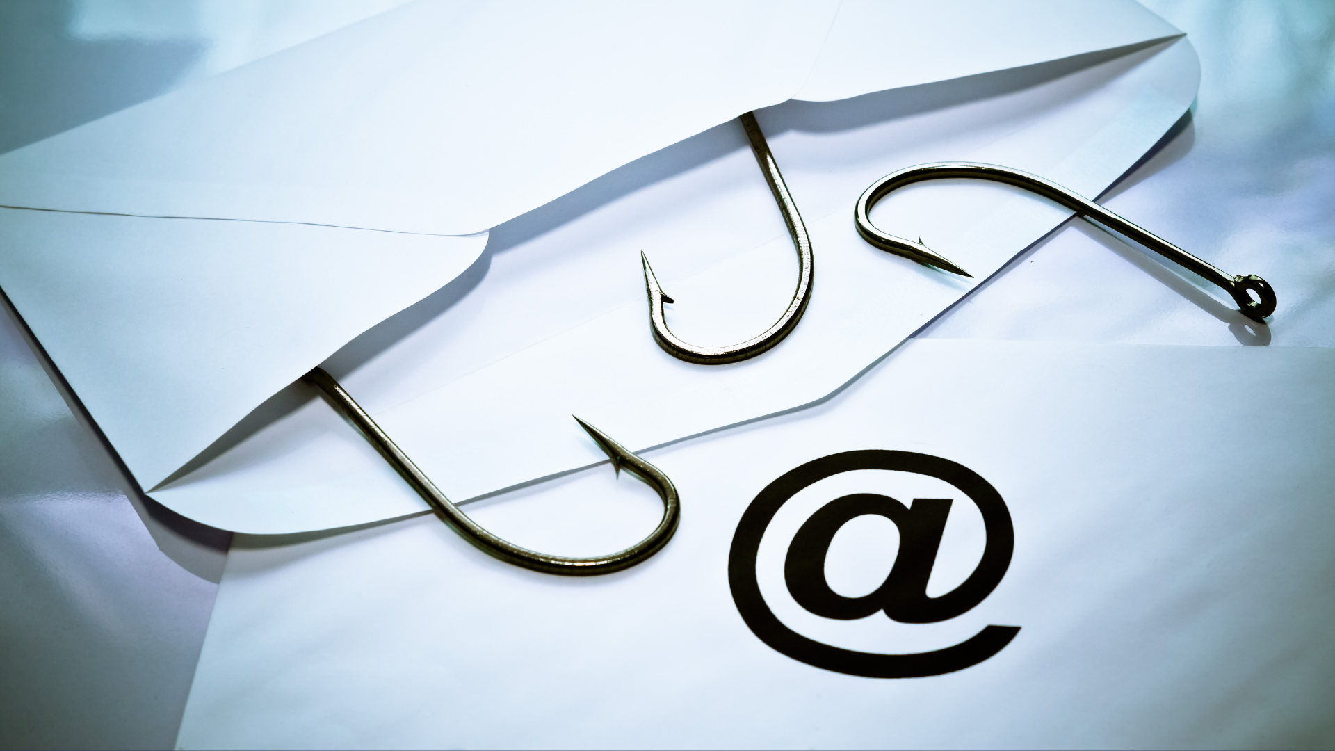 Malware TimbreStealer: Phishing fiscal dirigido a Usuarios TI